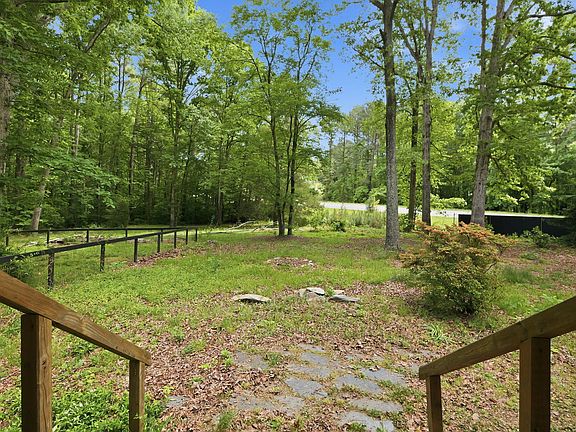 4th image of 5621 State Highway 54 W