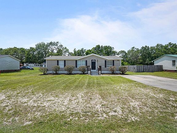 2nd image of 226 Twin Creek Dr