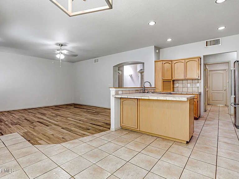 6141 Loma De Cristo Dr — Photo 13