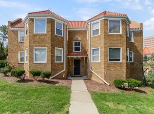 4948 Walnut St #1S, Kansas City, MO 64112