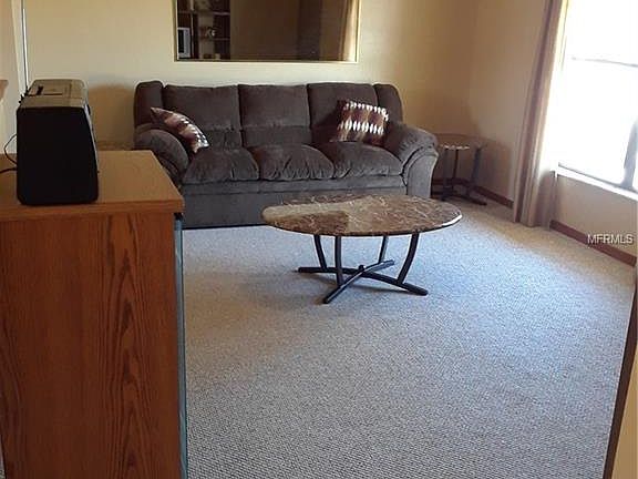 3rd image of 2968 Cottondale Dr