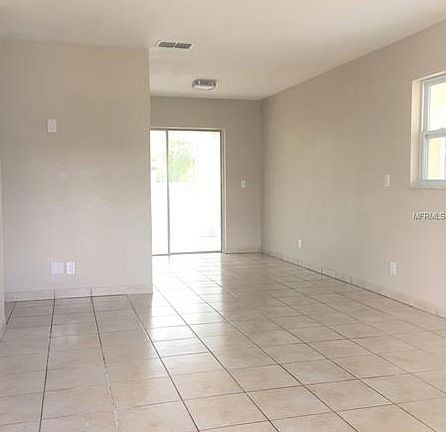 3rd image of 4832 El Capistrano Dr