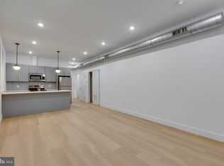 178 W Seymour St #1, Philadelphia, PA 19144