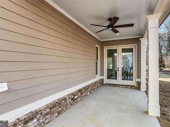 5th image of 909 Sunny Meadows Ln