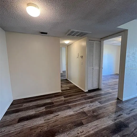 6043 Village Cir #6043 — Photo 13