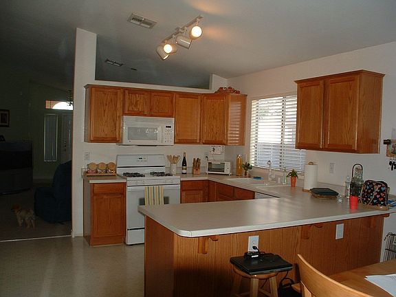 3rd image of 7841 Blue Charm Ave