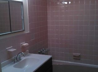 82-04 138th St #3, Jamaica, NY 11435