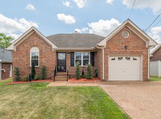 120 Cloverfield Ct, Hendersonville, TN 37075