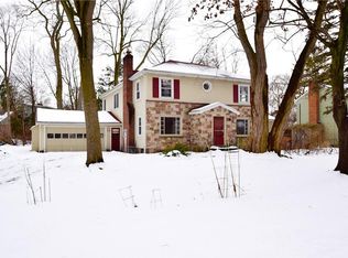 2861 Elmwood Ave, Rochester, NY 14618