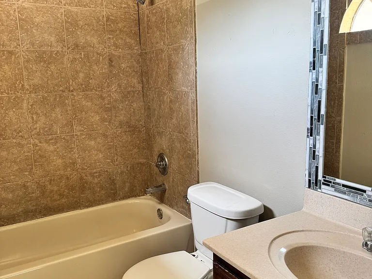 2615 Bandera Dr — Photo 13