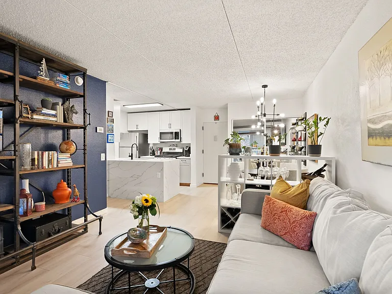 60 S Van Dorn St #306 — Photo 10
