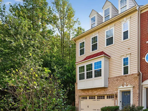 2010 Dornoch Way, Upper Marlboro, MD 20774