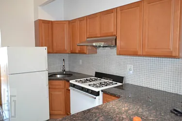 Rented by Loom Group