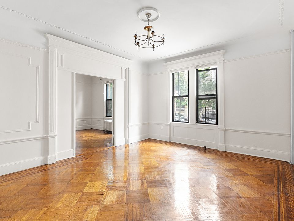 1st image of 1108 Dean St APT 1B