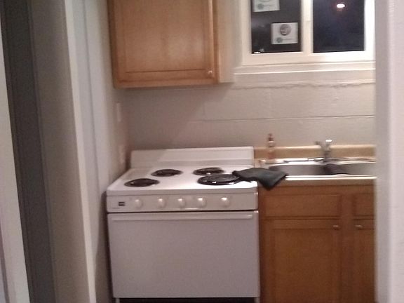 2nd image of 1707C Olive Blvd #C
