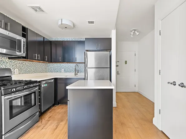 231 16th Street image 3 of 15