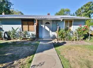 1313 NE Gertz Rd, Portland, OR 97211