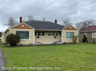 1051 17th Ave, Longview, WA 98632