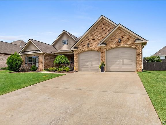 3rd image of 11287 Davis Pl