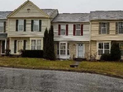 77 Windbluff Ct, Owings Mills, MD, 21117