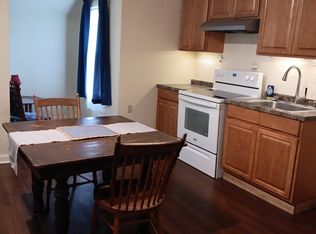 308 Pewabic St APT 9, Calumet, MI 49913