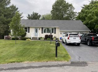 16 Garfield Ave, Albany, NY 12205