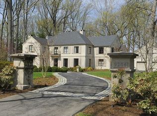 9206 Belmart Rd, Potomac, MD 20854