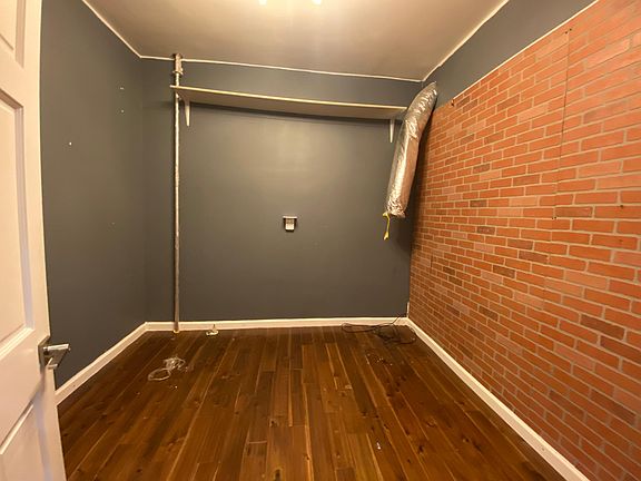 3rd image of 2029 84th St #1F