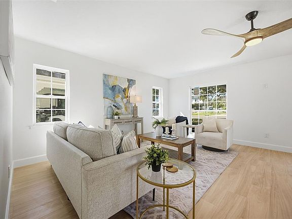 5th image of 615 E DAVIS BOULEVARD