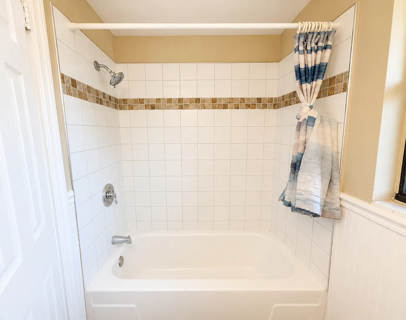 1 bed, 600 sqft, $1,100 — Photo 3