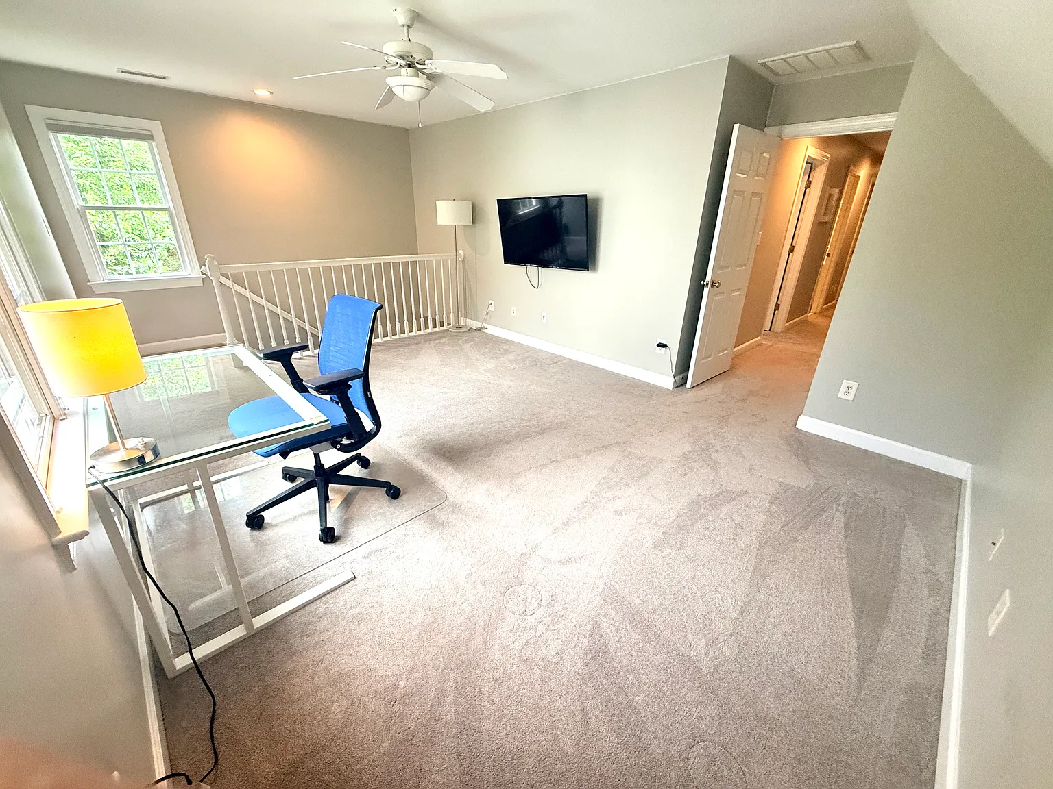 Hogan Ridge Ct, Chapel Hill — Photo 2