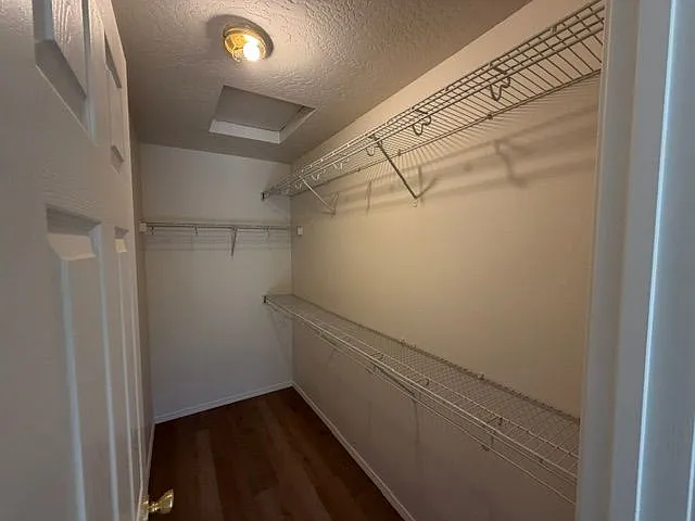 108 E Jadynn Ct — Photo 8