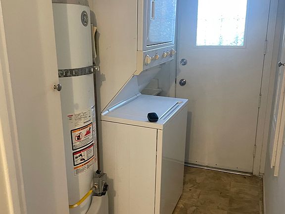 4th image of 8928 1/2 Ramsgate Ave #8928-1/2