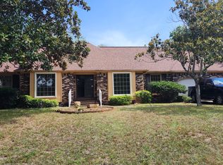 900 Trowman Ln, Mount Pleasant, SC 29464