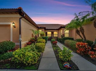 324 Seneca Falls Dr, Apollo Beach, FL 33572