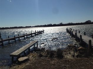 80 Pond St, Charlestown, RI 02813