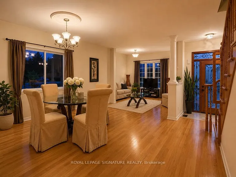 112 Barnwood Dr — Photo 3
