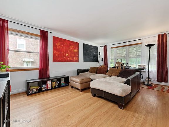 5th image of 3723 N Cumberland Ave