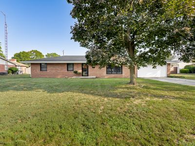 1448 Robin Hood Dr, Seymour, IN, 47274