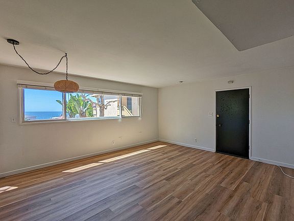 4th image of 2307 Crest Dr #2307