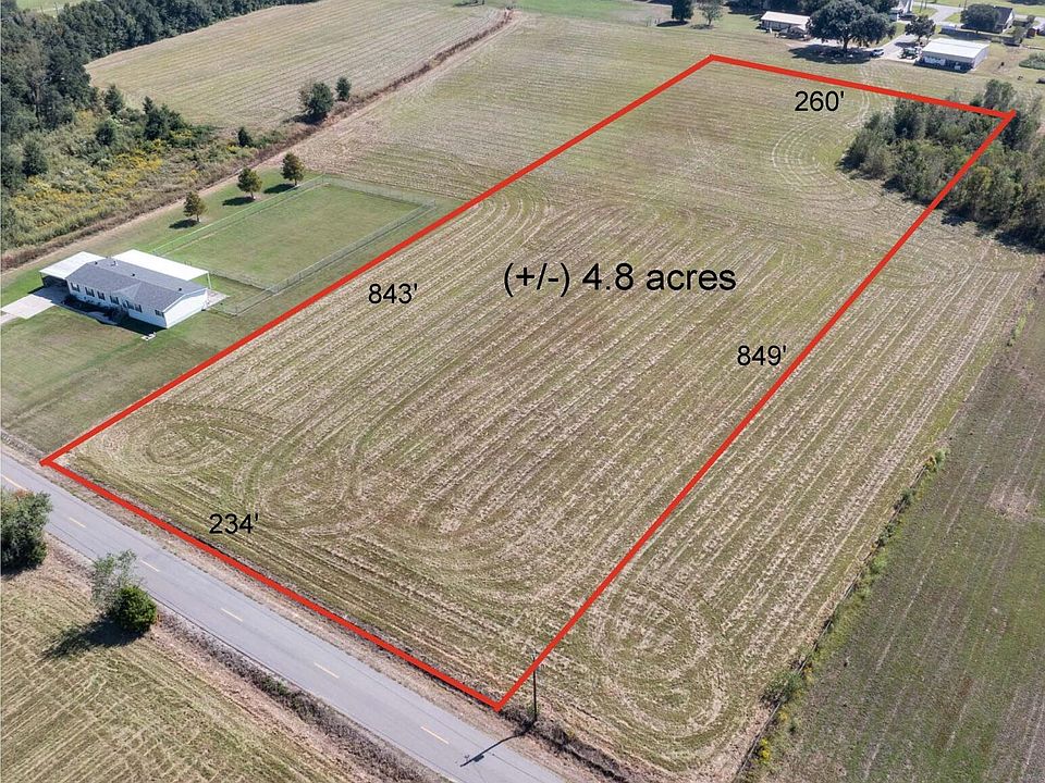 2nd image of 100 Blk P Molbert Rd