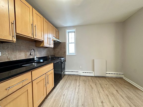 5th image of 2465-67 John F Kennedy Blvd #7H