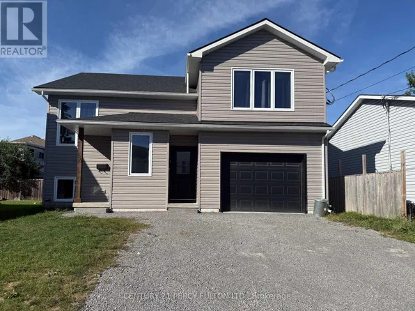 56 Heber St #2, Quinte West, ON K8V 1M9