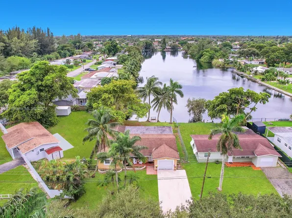 5510 SW 54th St, Davie, FL 33314