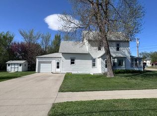 603 W 4th St, Webster, SD 57274