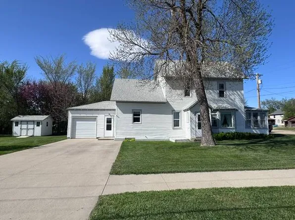 603 W 4th St, Webster, SD 57274