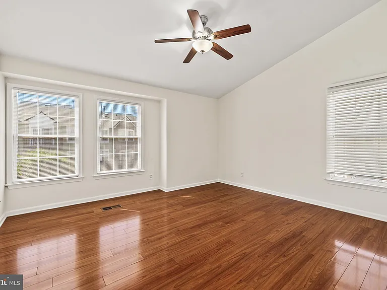 4045 Chetham Way — Photo 18