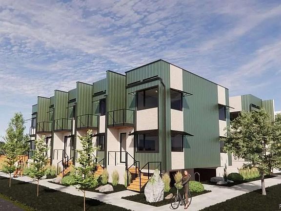 5th image of 3011 W 49th Avenue