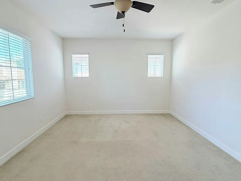 2133 Salice Way — Photo 10