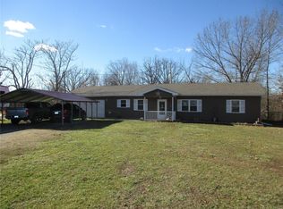 28862 Highway 32, Lebanon, MO 65536